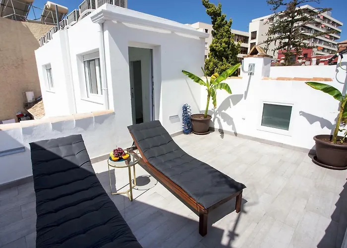 Monko - Banana & Tropycal O Τορρεμολίνος